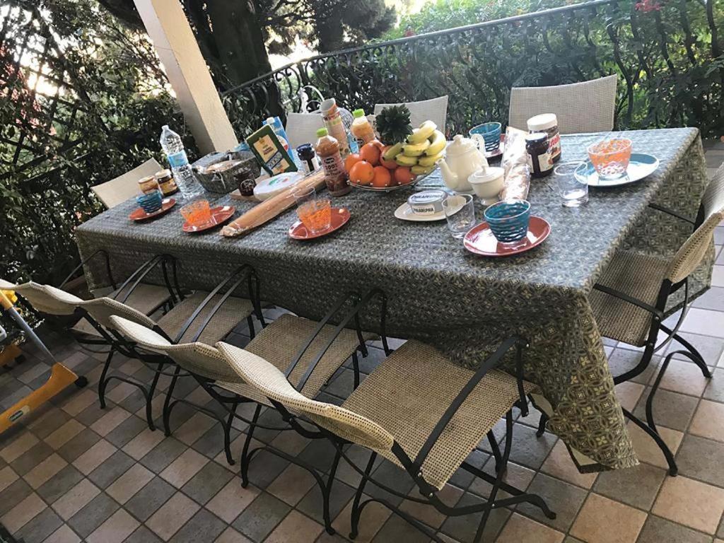 Bed&Breakfast Relax In The Lake Ντεζεντσάνο ντελ Γκάρντα Εξωτερικό φωτογραφία